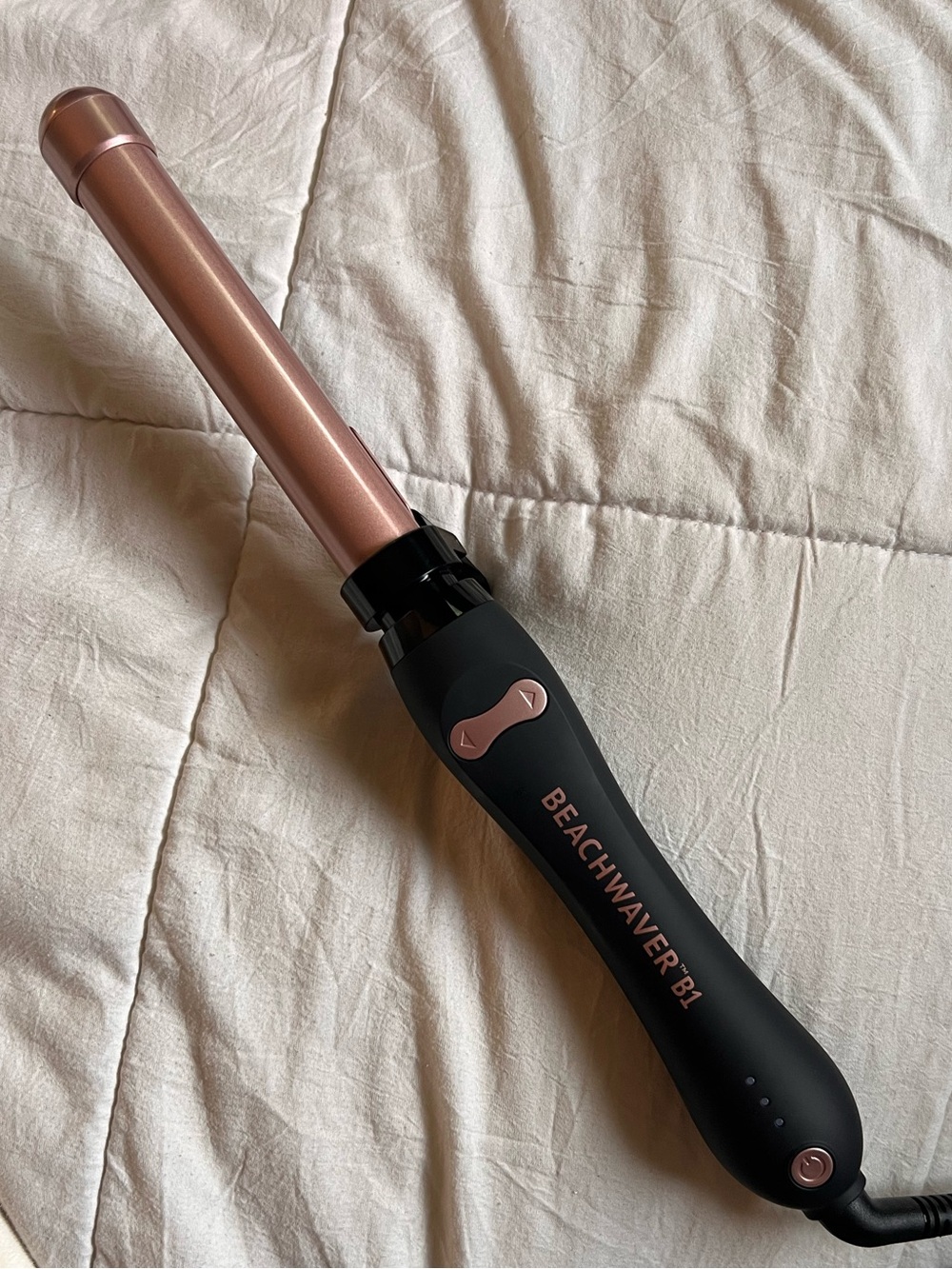 BEACHWAVER B1 Rose Gold Curling Wand